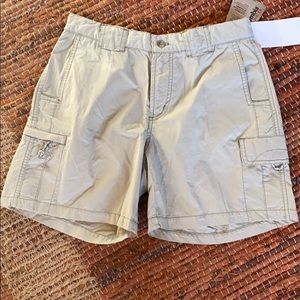 New Columbia cargo khaki shorts